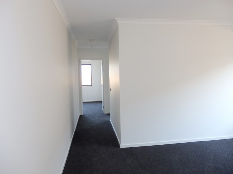 22 SWALLOWTAIL AVENUE, Clyde North VIC 3978