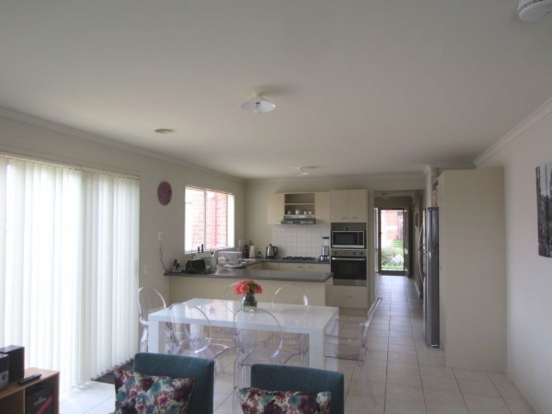 13 ASHCROFT CLOSE, Hallam VIC 3803