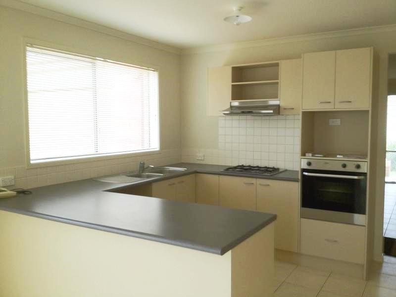 13 ASHCROFT CLOSE, Hallam VIC 3803