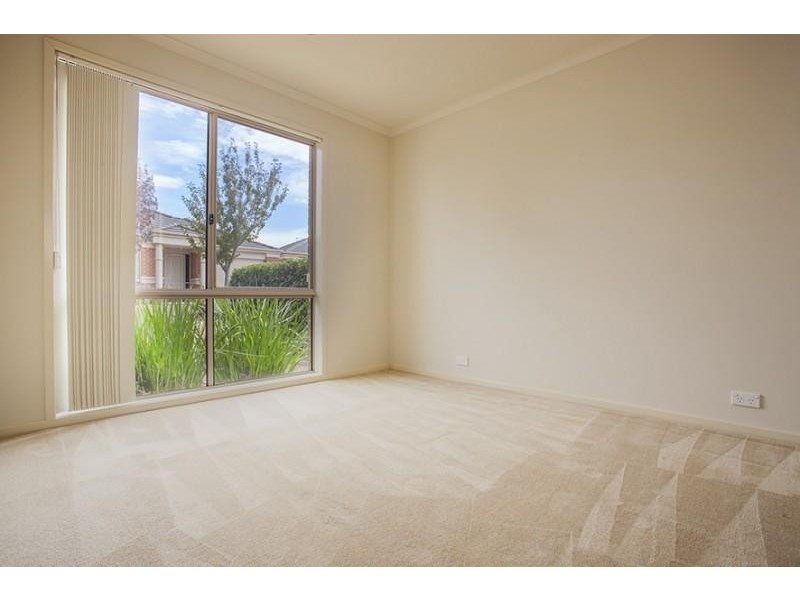 13 ASHCROFT CLOSE, Hallam VIC 3803