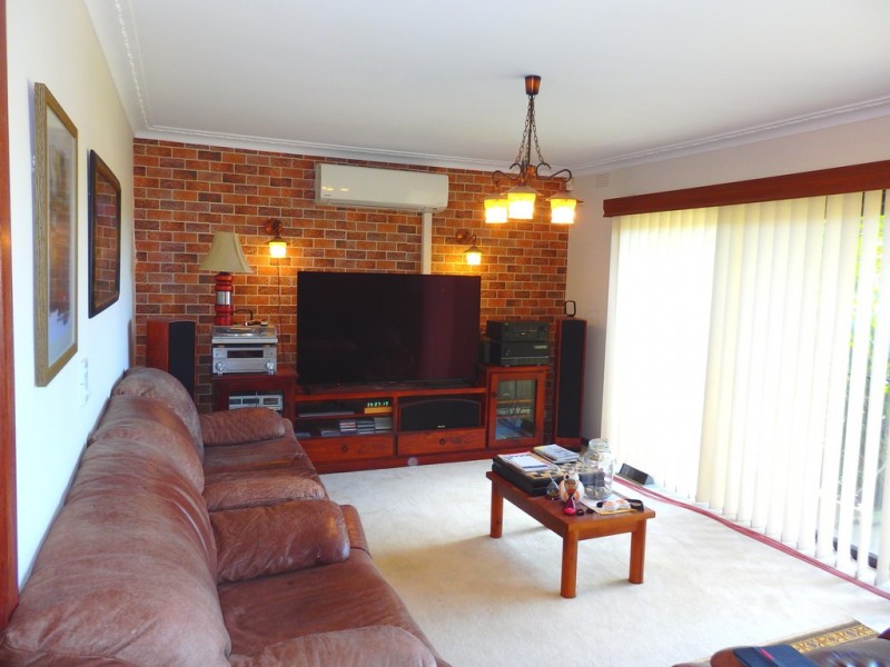 68 KAYS AVENUE, Hallam VIC 3803