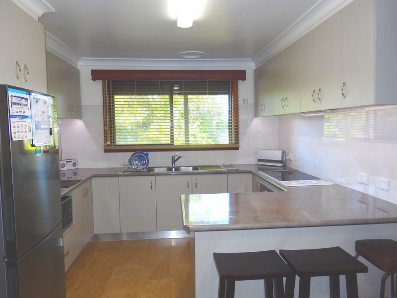 68 KAYS AVENUE, Hallam VIC 3803