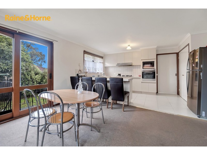 101 MANSFIELD STREET, Berwick VIC 3806