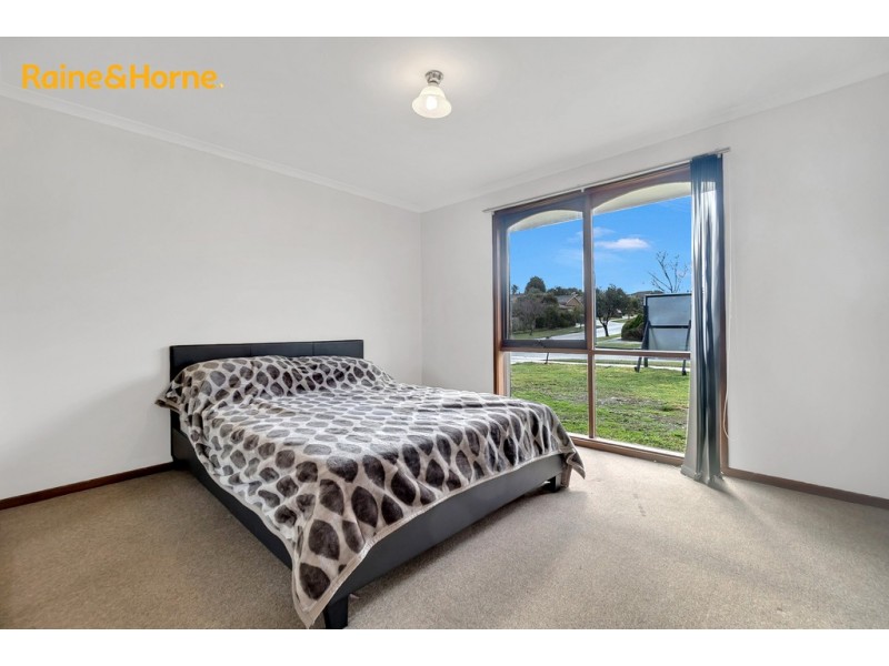 101 MANSFIELD STREET, Berwick VIC 3806