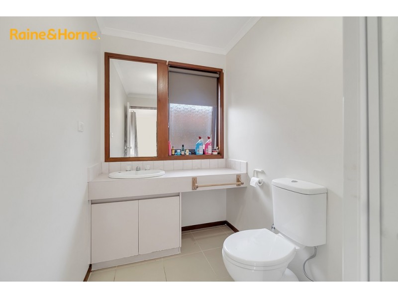 101 MANSFIELD STREET, Berwick VIC 3806