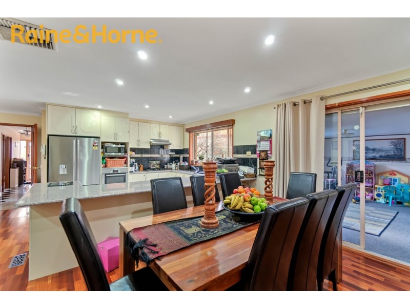 12 LUCY COURT, Narre Warren VIC 3805