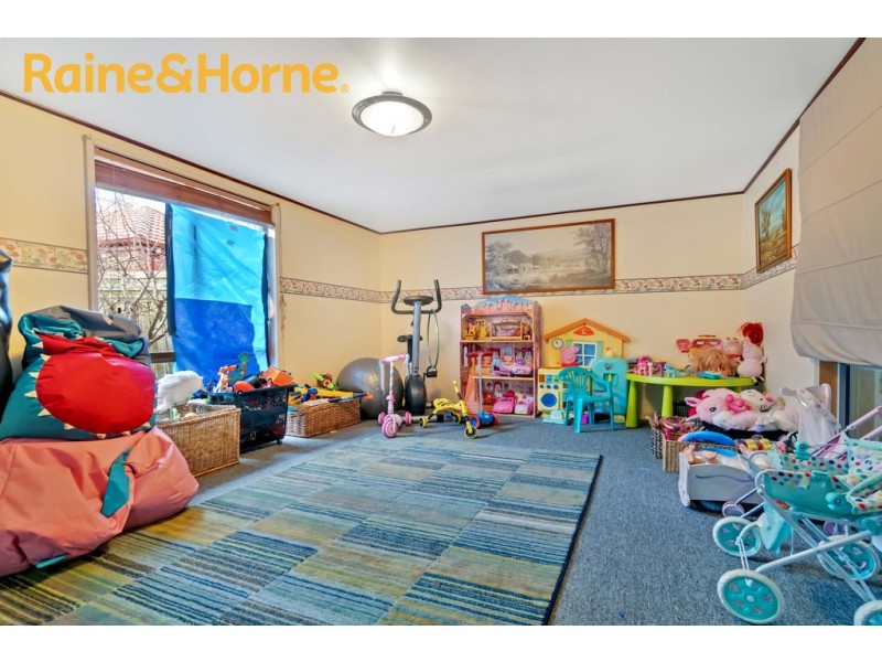 12 LUCY COURT, Narre Warren VIC 3805