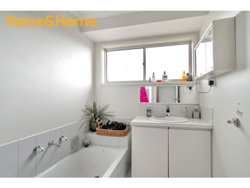 12 LUCY COURT, Narre Warren VIC 3805