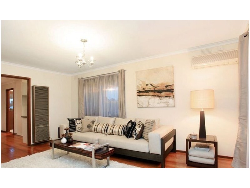 12 The Grange, Hampton Park VIC 3976