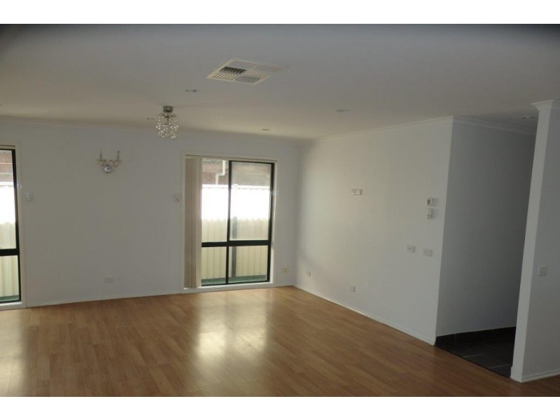 2 Redwood Avenue, Hampton Park VIC 3976