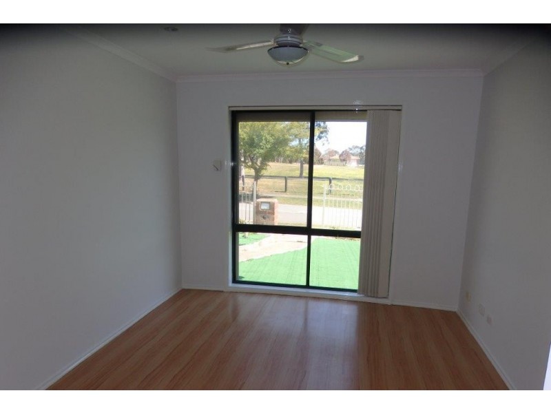 2 Redwood Avenue, Hampton Park VIC 3976