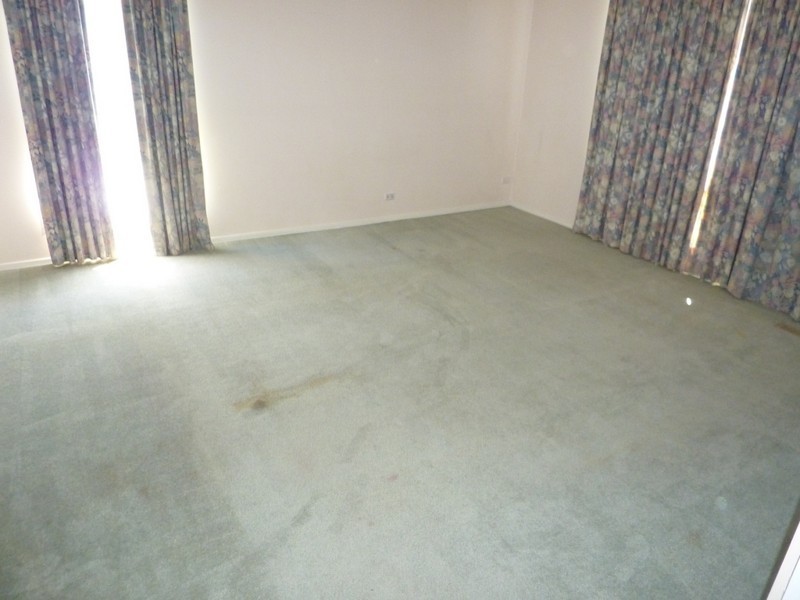 27 Glenburn Drive, Hallam VIC 3803