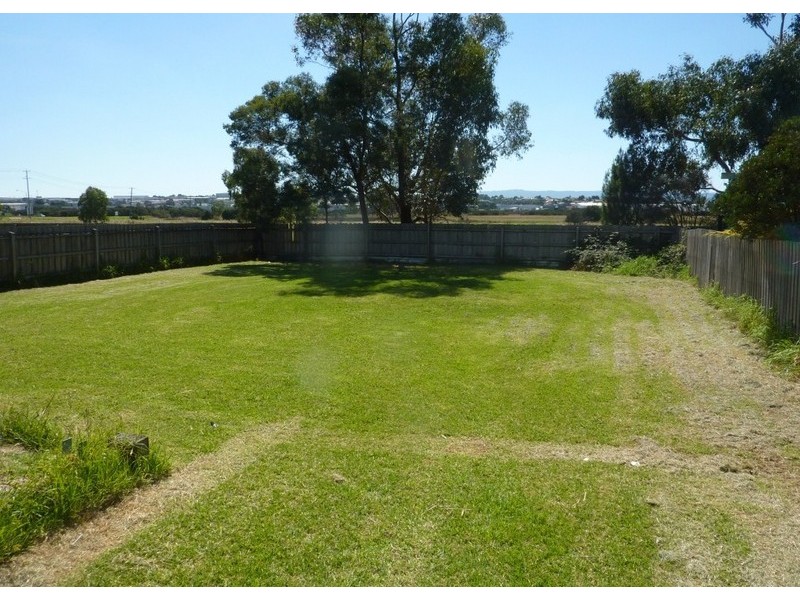 13 Blackwood Drive, Hampton Park VIC 3976