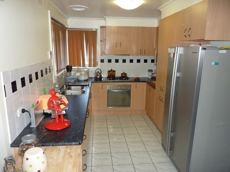 27 First Avenue, Dandenong North VIC 3175