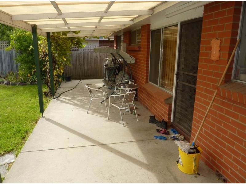 27 First Avenue, Dandenong North VIC 3175