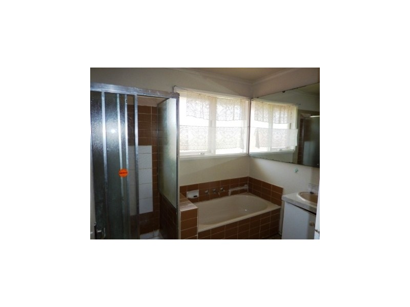 145 Doveton Avenue, Doveton VIC 3177