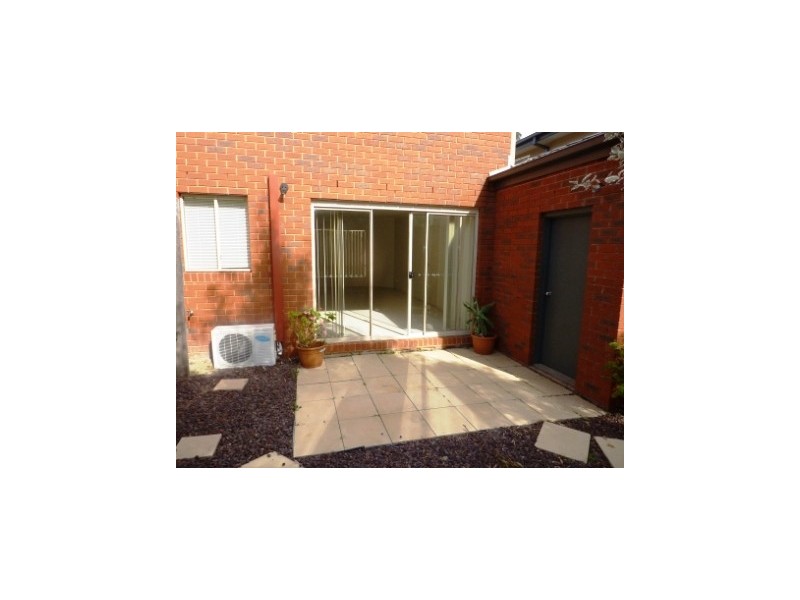 6/66 Elonera, Noble Park North VIC 3174