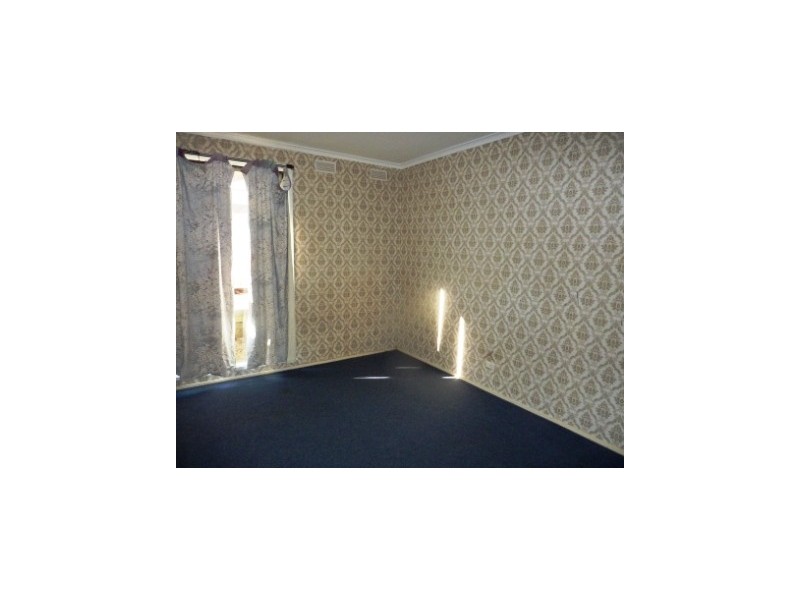 6 Sinclair Court, Hampton Park VIC 3976