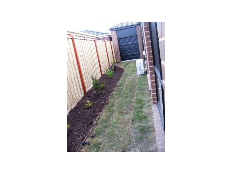 10 BOLAND DRIVE, Lyndhurst VIC 3975