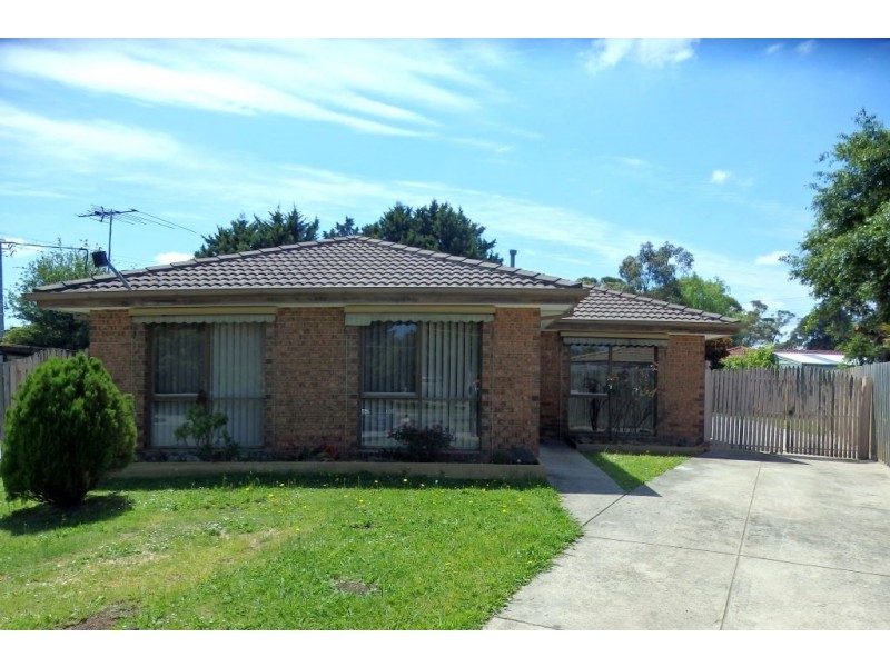 12 Canungra, Hampton Park VIC 3976