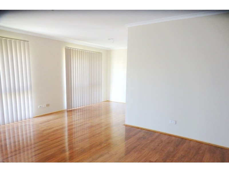 12 Canungra, Hampton Park VIC 3976