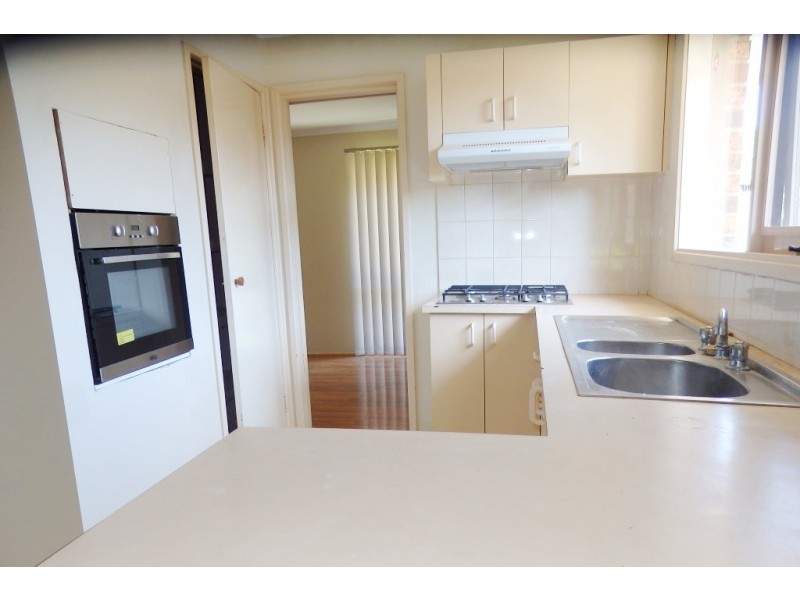 12 Canungra, Hampton Park VIC 3976