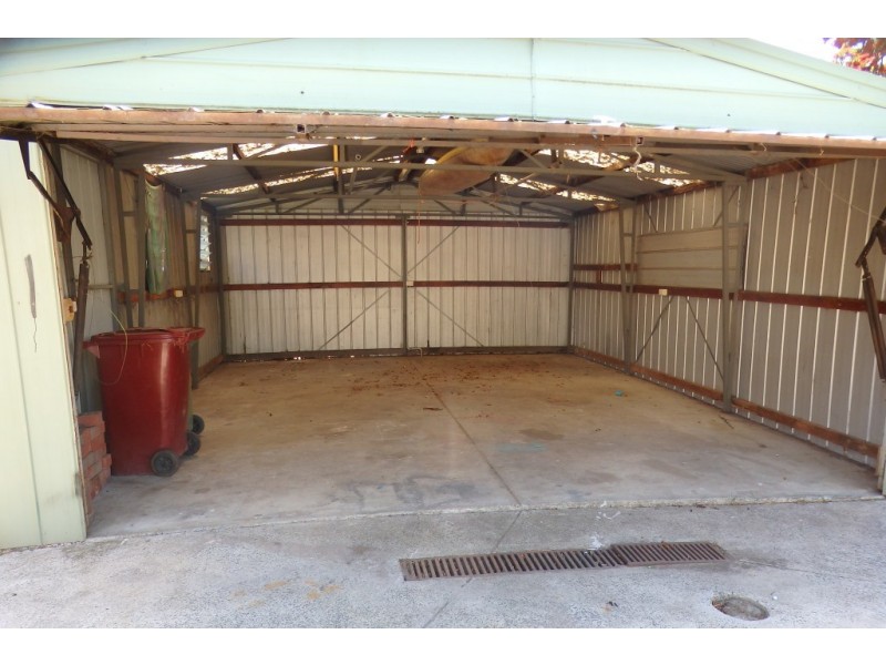 12 Canungra, Hampton Park VIC 3976