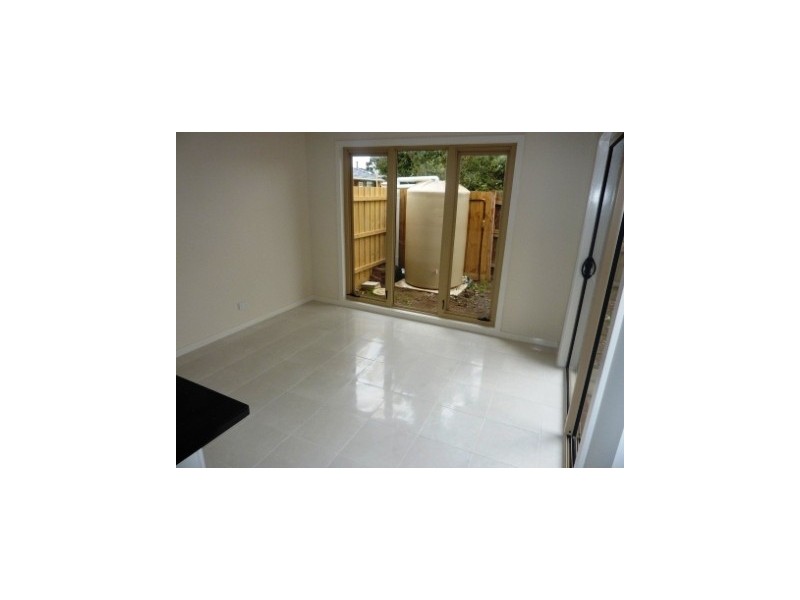 6/77-79 FRAWLEY ROAD, Hallam VIC 3803