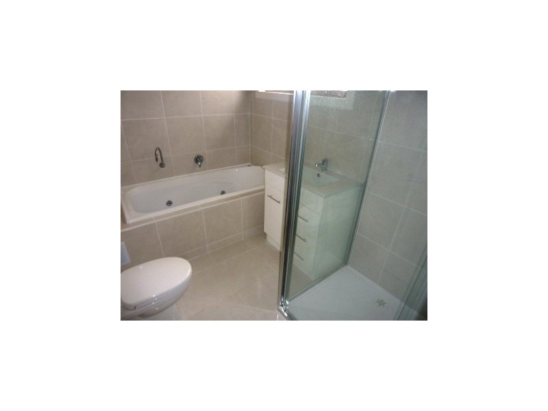 6/77-79 FRAWLEY ROAD, Hallam VIC 3803