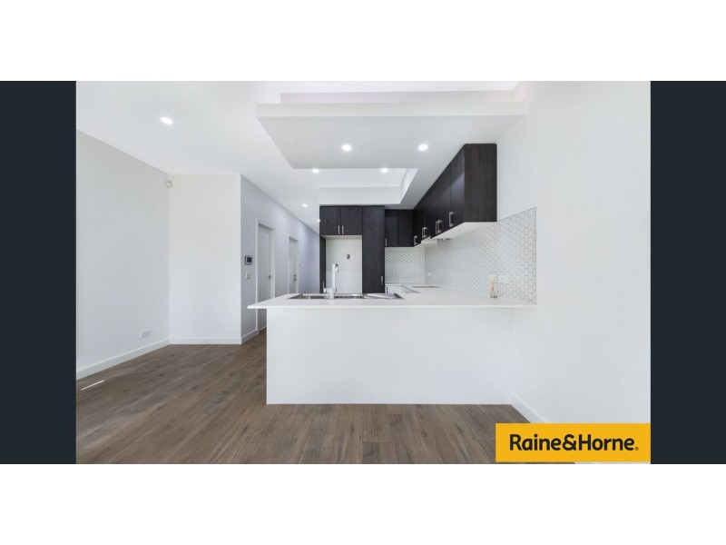 17B PRINCES DOMAIN DRIVE, Hallam VIC 3803