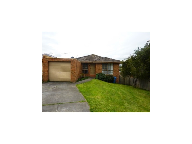 1/12 BRAMLEY, Hallam VIC 3803