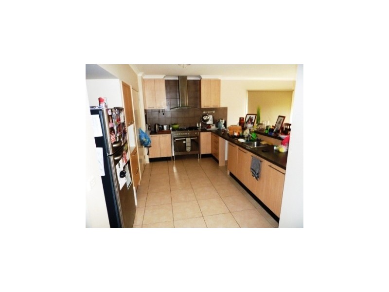 49 Tuileries Rise, Narre Warren South VIC 3805