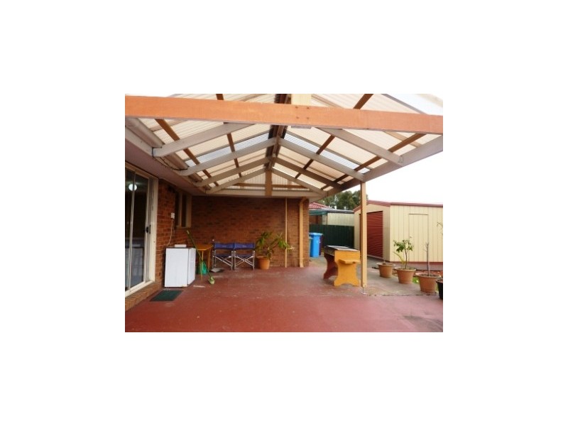 55 MEREDITH CRESCENT, Hampton Park VIC 3976