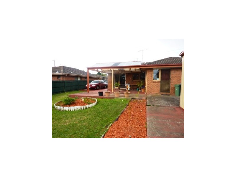 55 MEREDITH CRESCENT, Hampton Park VIC 3976