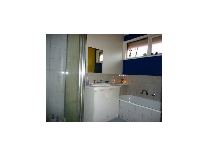 55 MEREDITH CRESCENT, Hampton Park VIC 3976