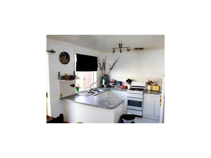 12/9-11 Olive Road, Eumemmerring VIC 3177