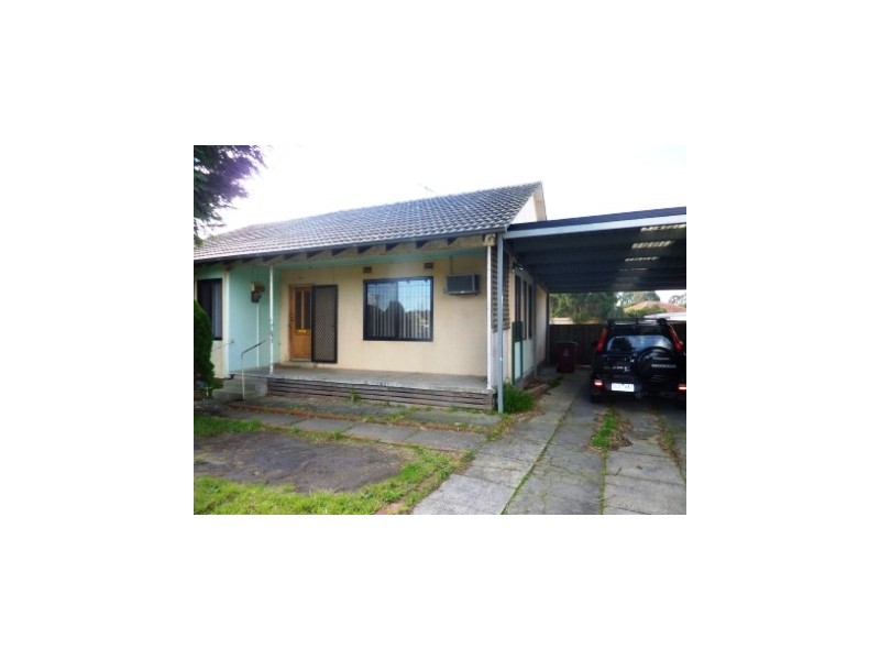 15 ROSE STREET, Doveton VIC 3177