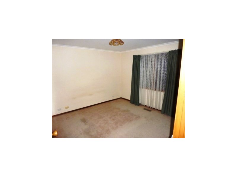 7 George Chudleigh Drive, Hallam VIC 3803