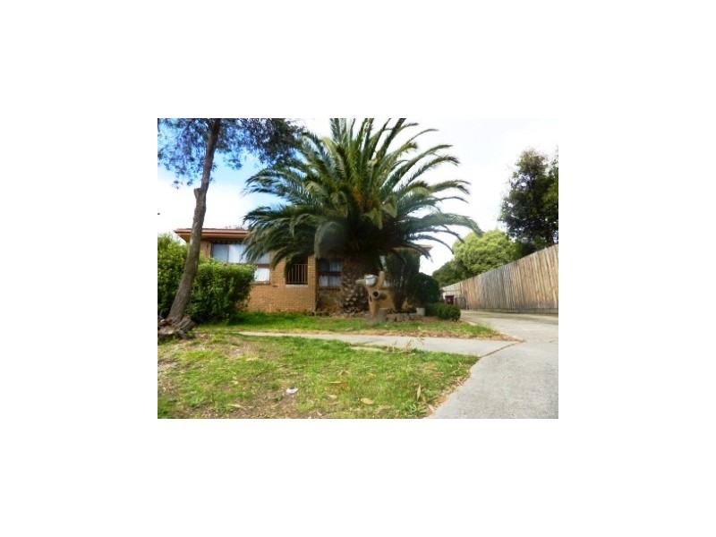 6  DULNAIN CLOSE, Hampton Park VIC 3976