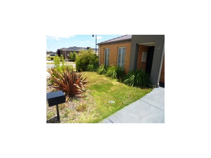 14 BOLAND DRIVE, Lyndhurst VIC 3975