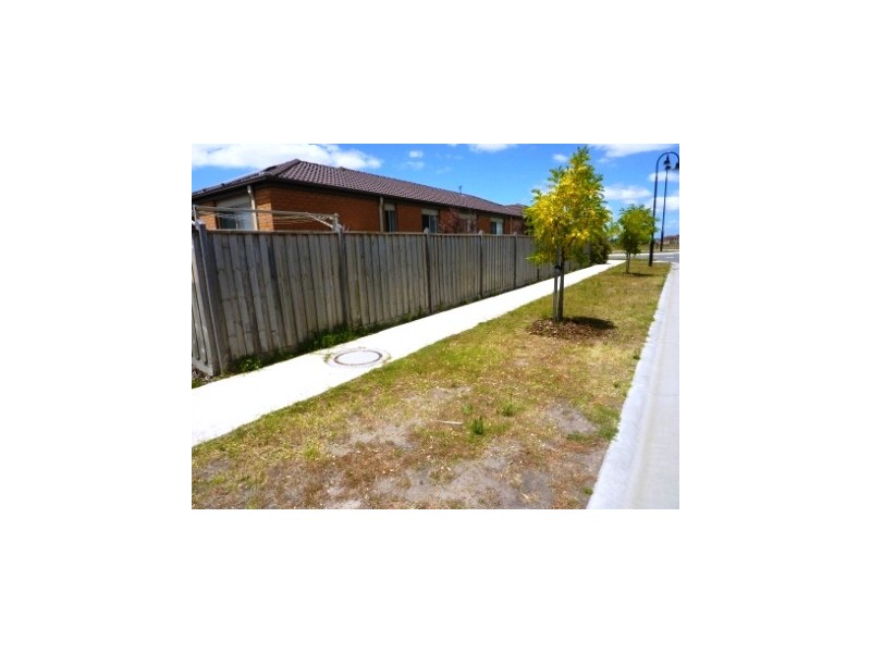 14 BOLAND DRIVE, Lyndhurst VIC 3975