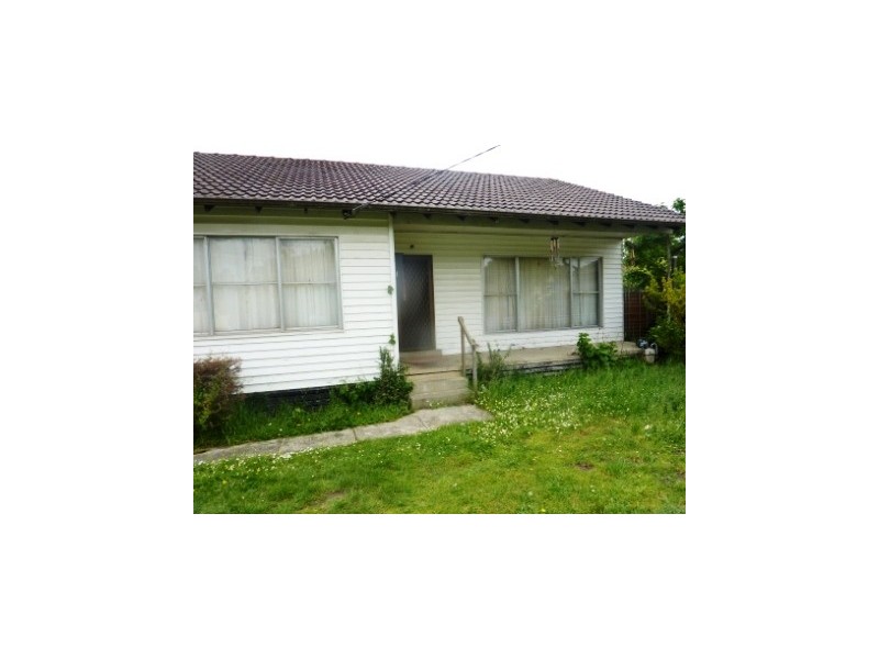 1/1 Rain Court, Doveton VIC 3177