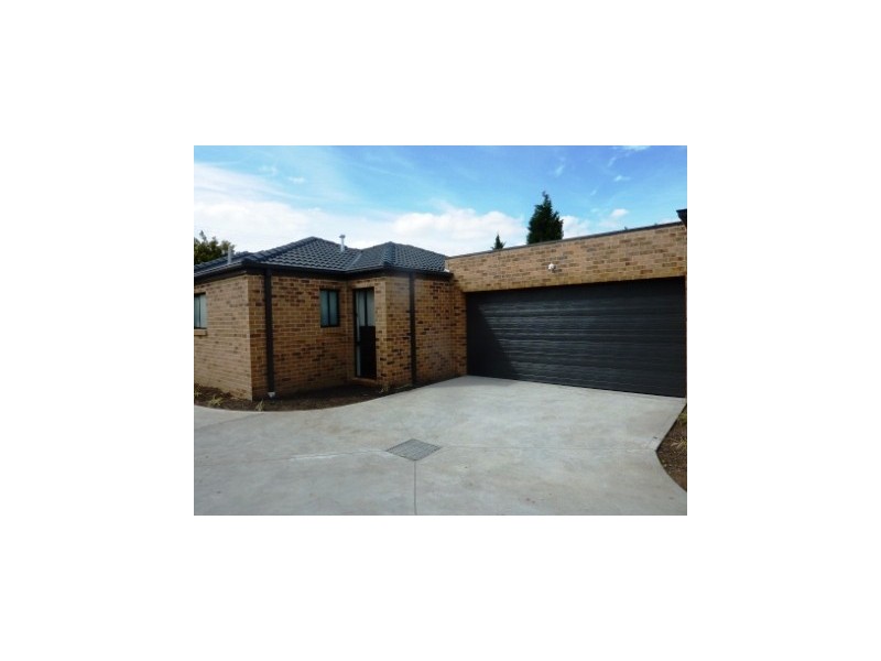 1/36 Curtin Crescent, Dandenong North VIC 3175