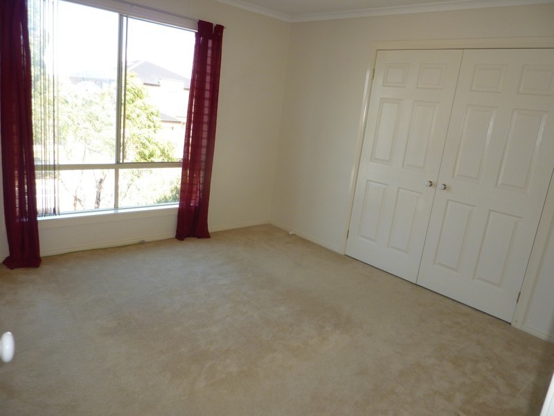 2 Rebecca Mac Court, Hallam VIC 3803