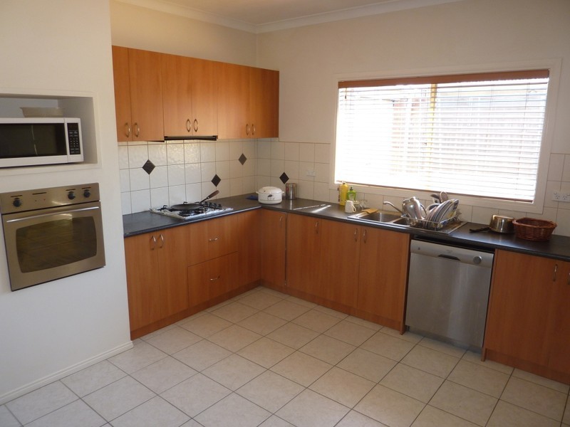 2 Rebecca Mac Court, Hallam VIC 3803