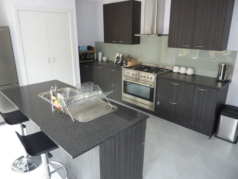 4 Agathis Alley, Cranbourne North VIC 3977