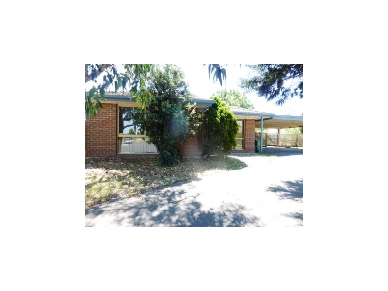 19 Hazeldean Court, Hampton Park VIC 3976