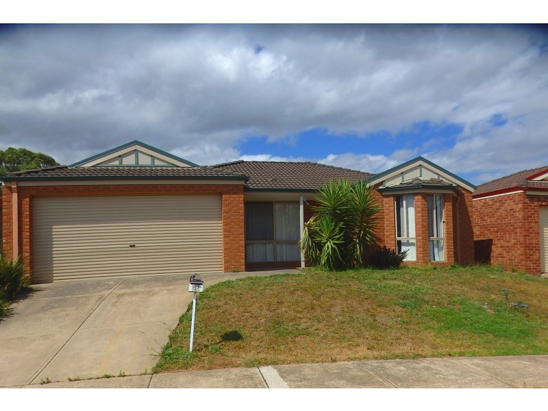 12 Carly Close, Narre Warren South VIC 3805