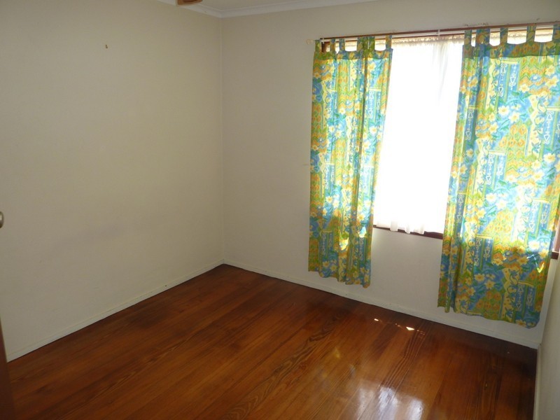 64 Forest Drive, Frankston North VIC 3200