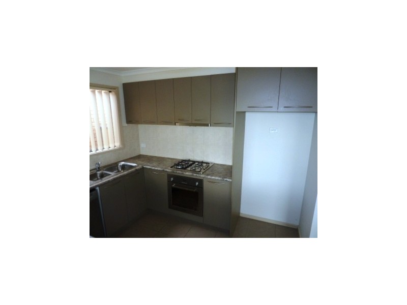 2/47-49 BELLA CRESCENT, Hallam VIC 3803